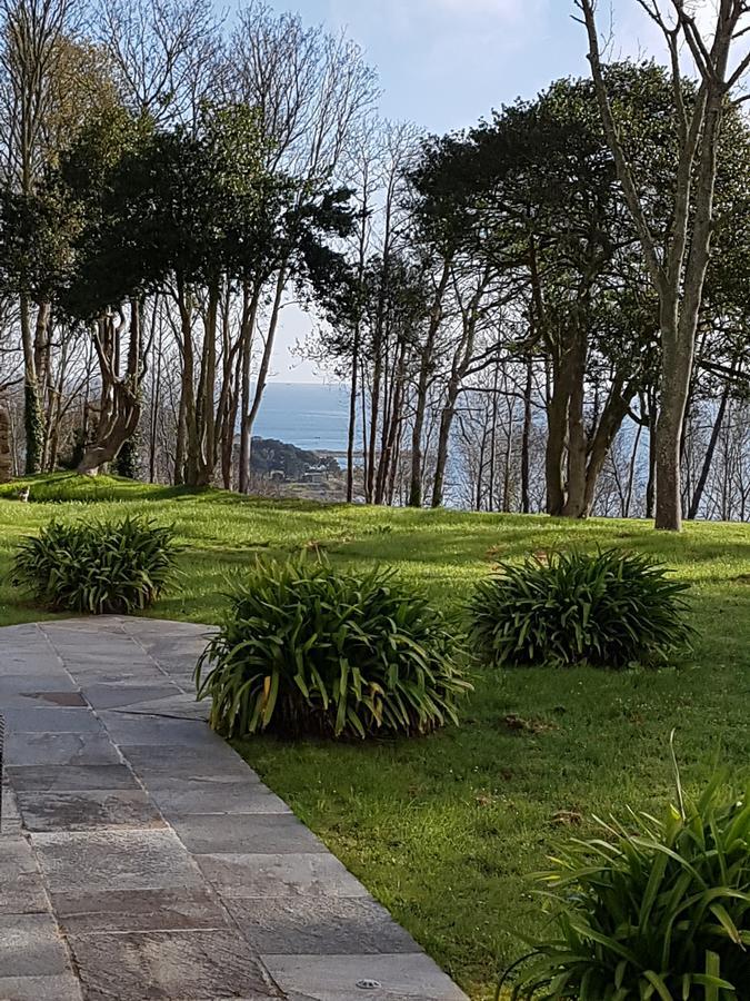 Manoir De Kergrec'H Hotel Plougrescant Ngoại thất bức ảnh